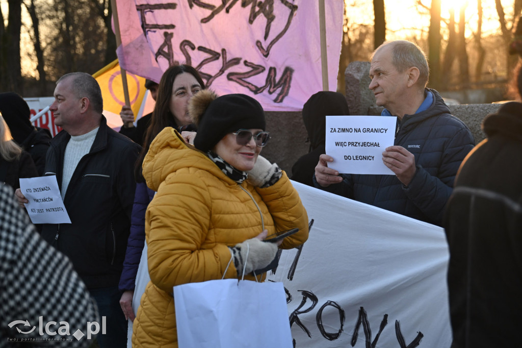 Protest przeciw zaproszeniu Roberta Bąkiewicza