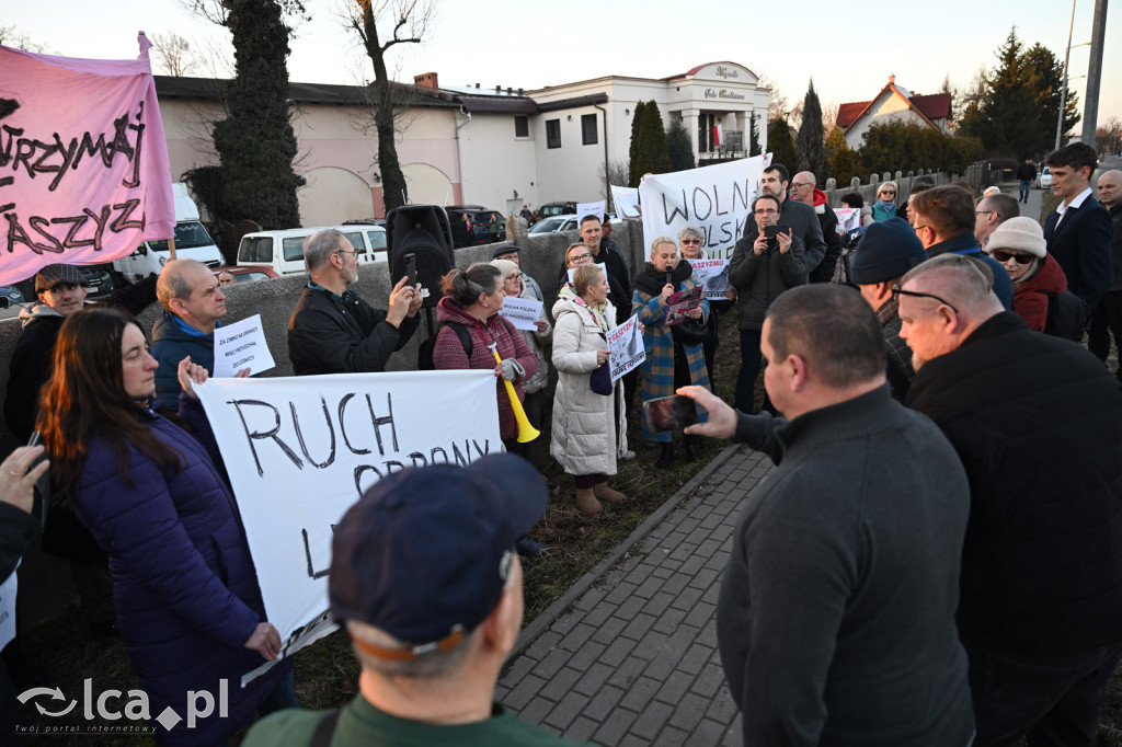 Protest przeciw zaproszeniu Roberta Bąkiewicza