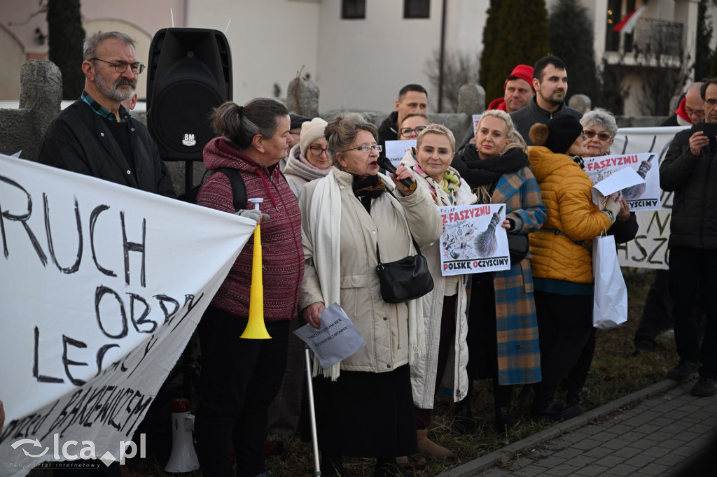 Protest przeciw zaproszeniu Roberta Bąkiewicza