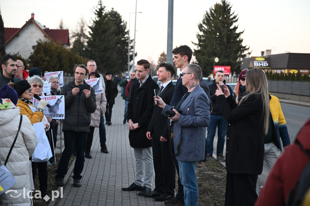 Protest przeciw zaproszeniu Roberta Bąkiewicza