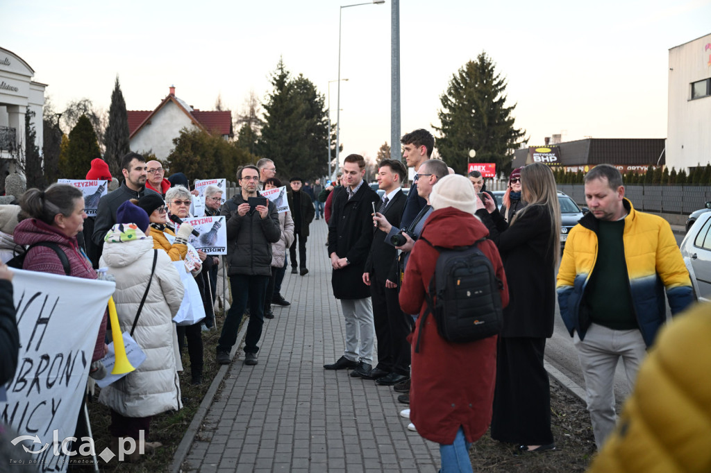 Protest przeciw zaproszeniu Roberta Bąkiewicza