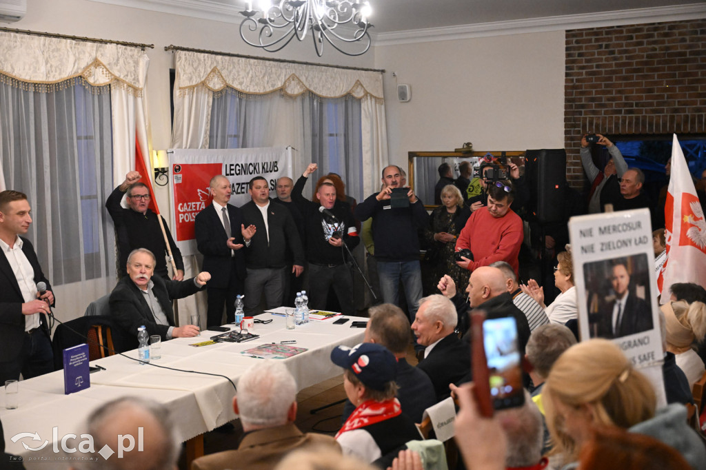 Spotkanie z Robertem Bąkiewiczem