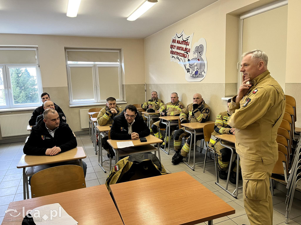 Strażacy przekazali czujniki dymu i czadu