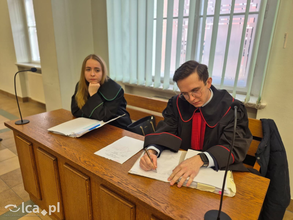 Zabił ojca partnerki kijem bejsbolowym