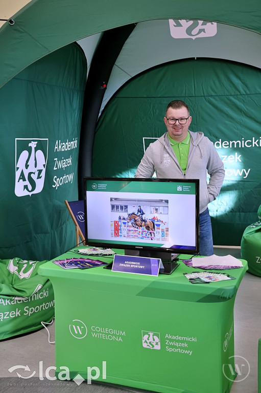 Tłumy na Dniu Otwartym uczelni