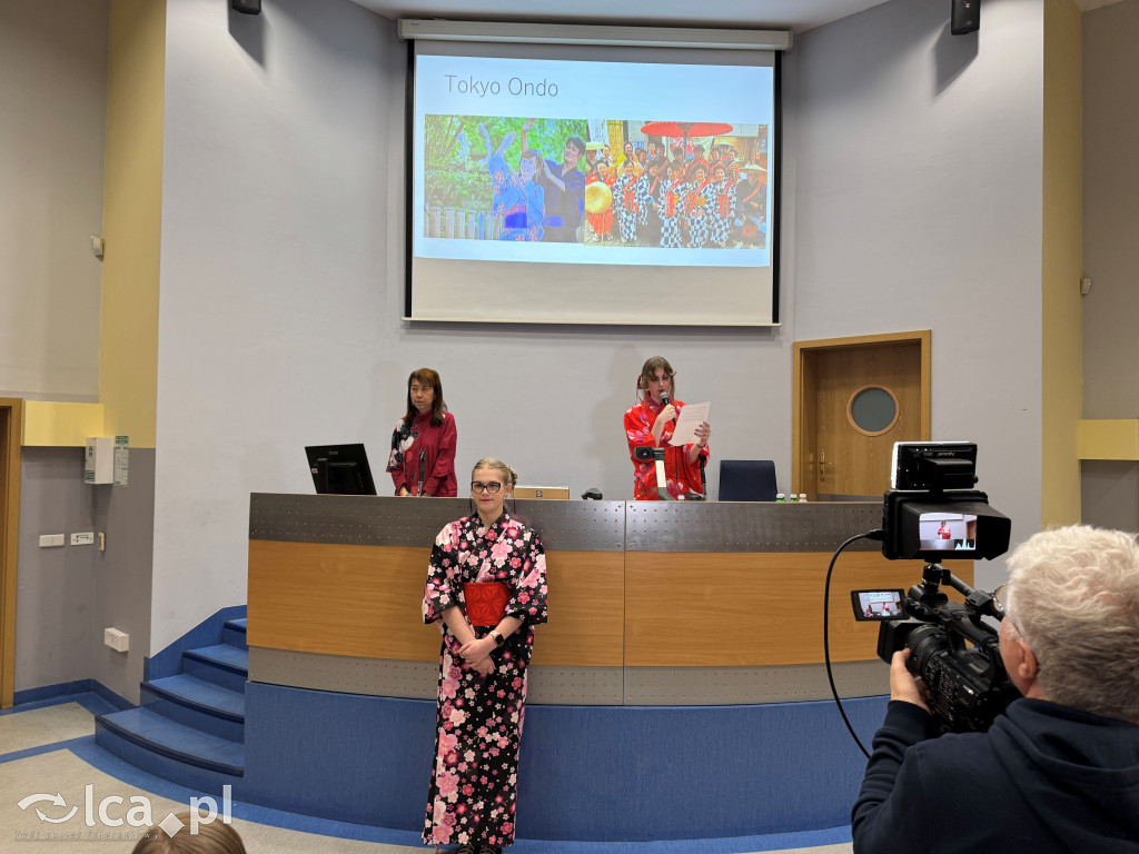 Tłumy na Dniu Otwartym uczelni