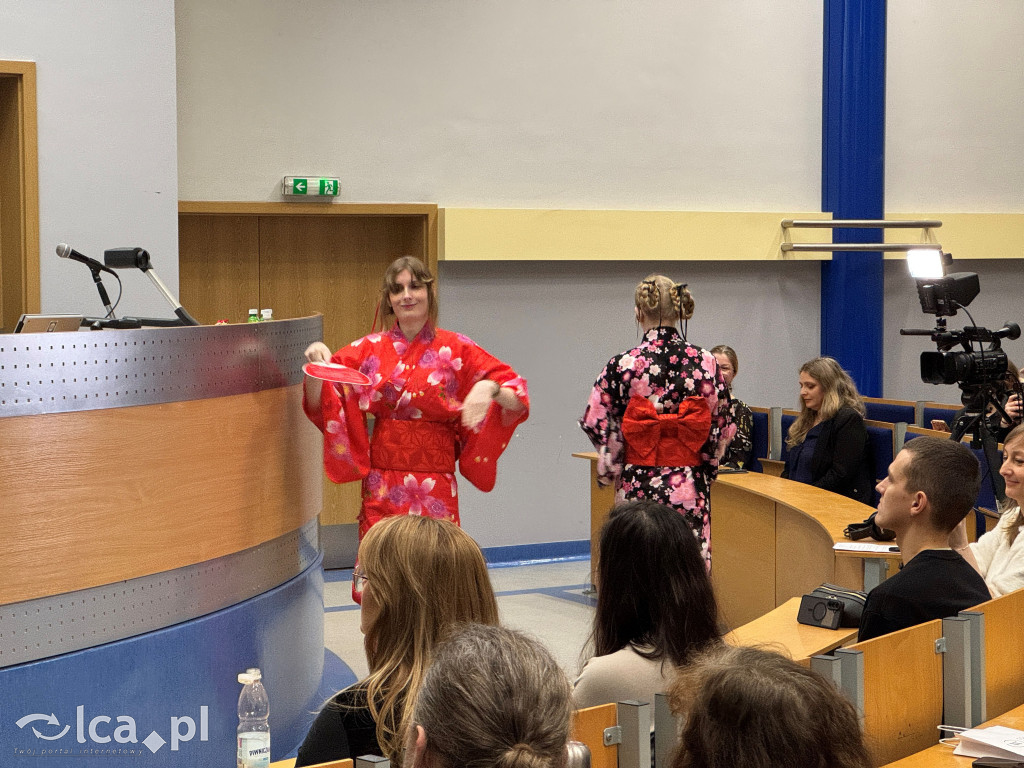 Tłumy na Dniu Otwartym uczelni