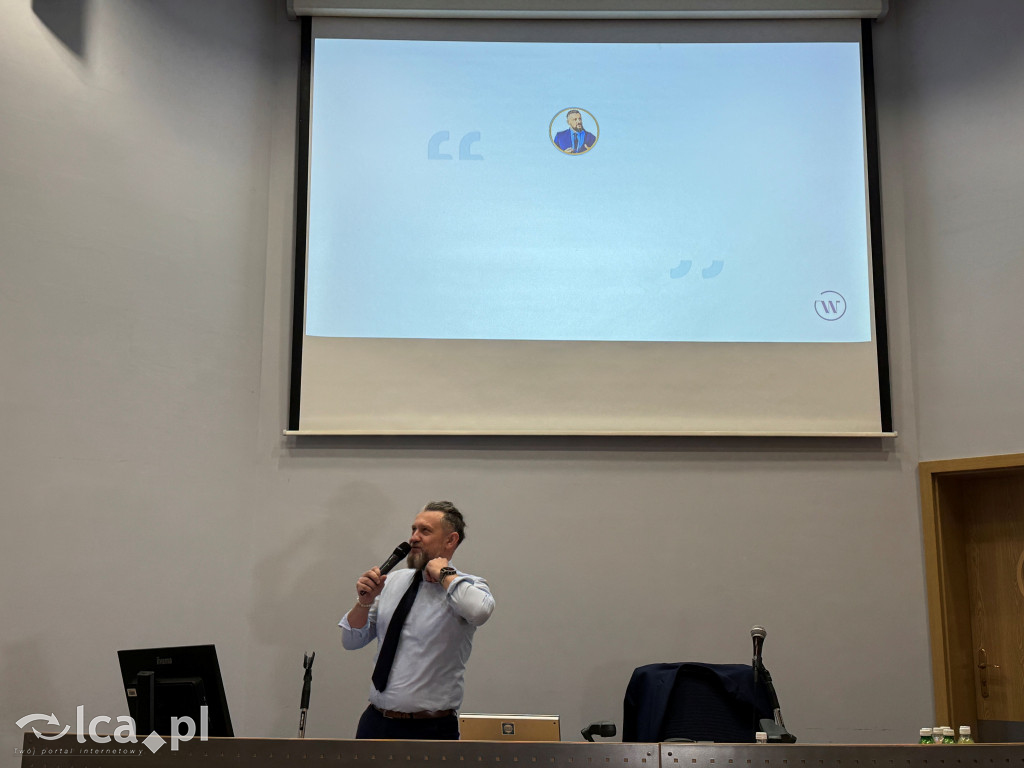 Tłumy na Dniu Otwartym uczelni