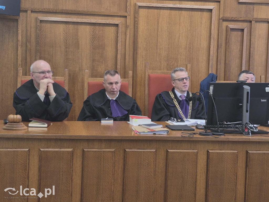 Prokuratura żąda dożywocia i 12 lat