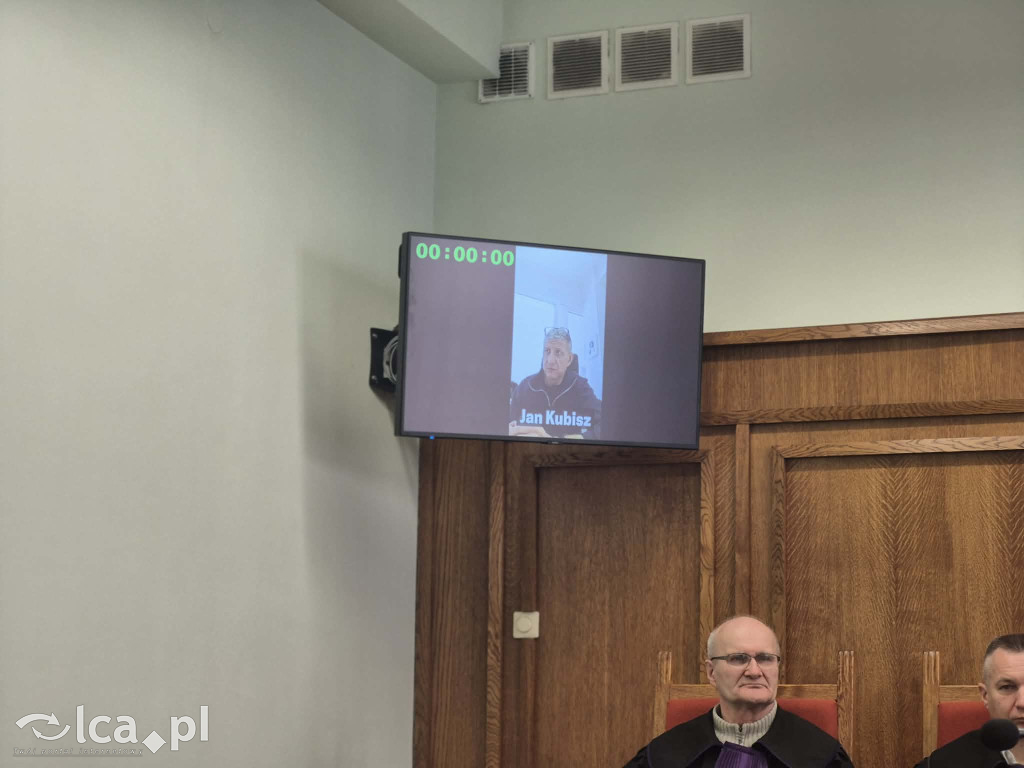 Prokuratura żąda dożywocia i 12 lat