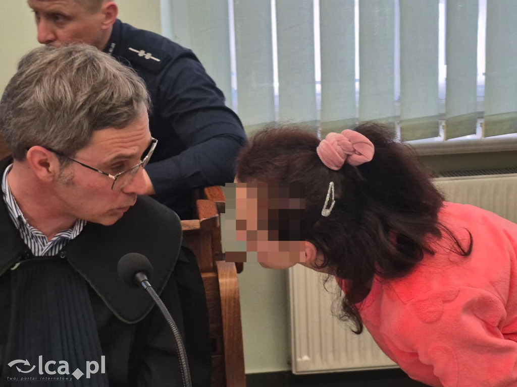 Prokuratura żąda dożywocia i 12 lat