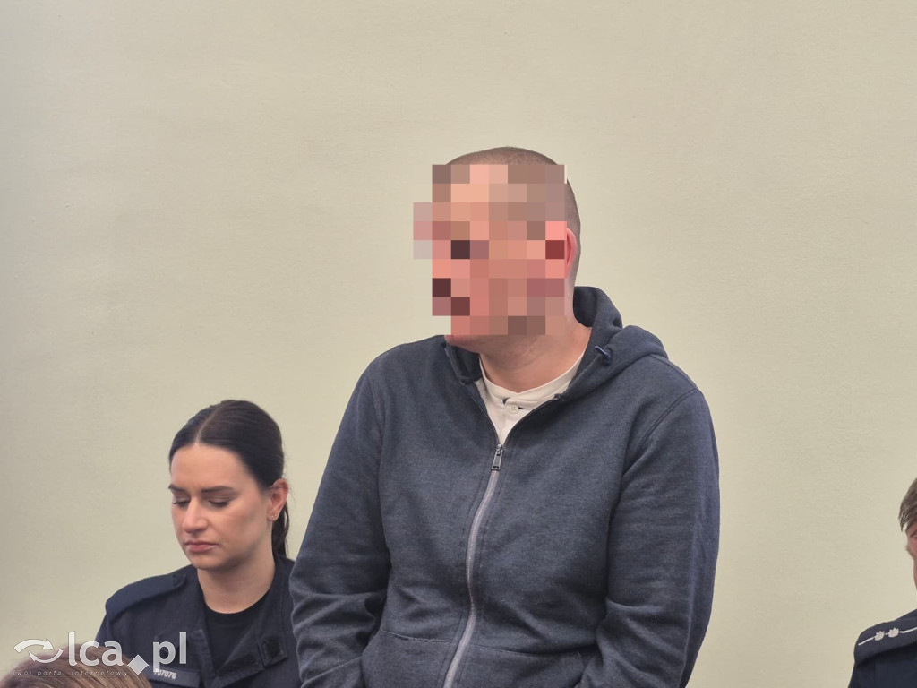 Prokuratura żąda dożywocia i 12 lat