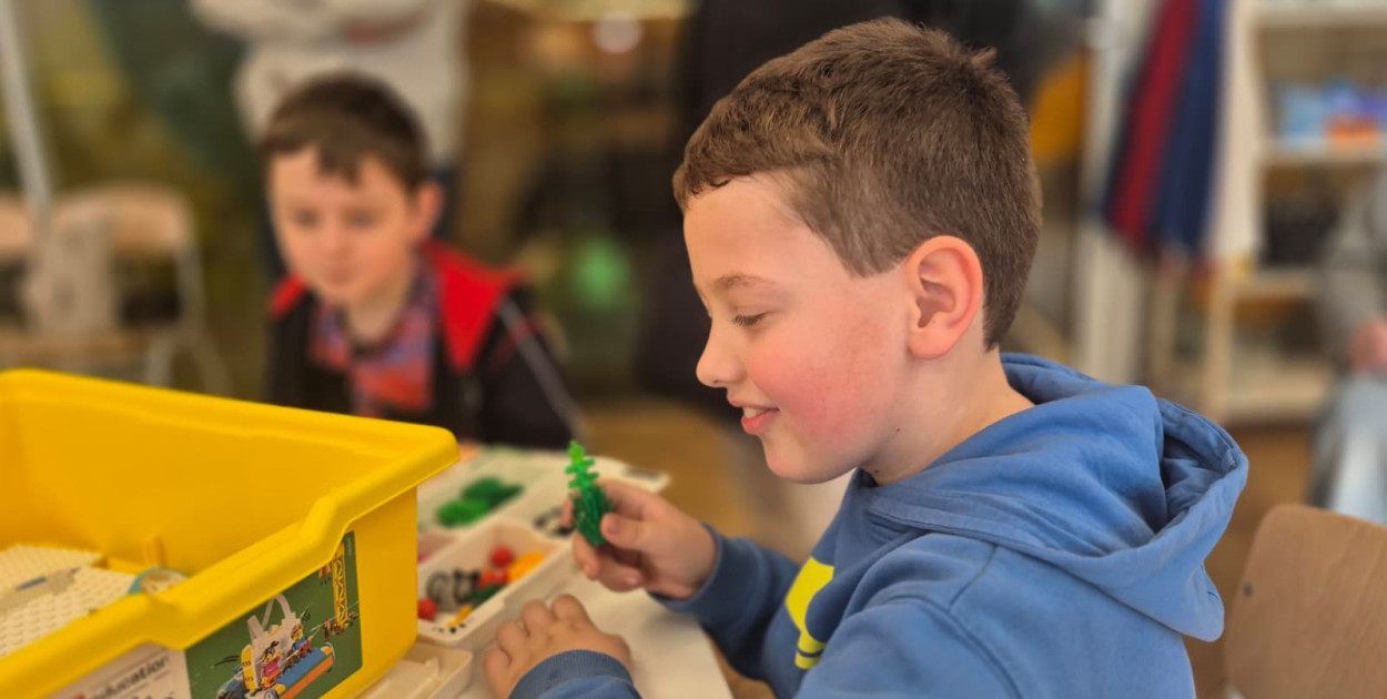 Roboty i AI w Centrum Witelona