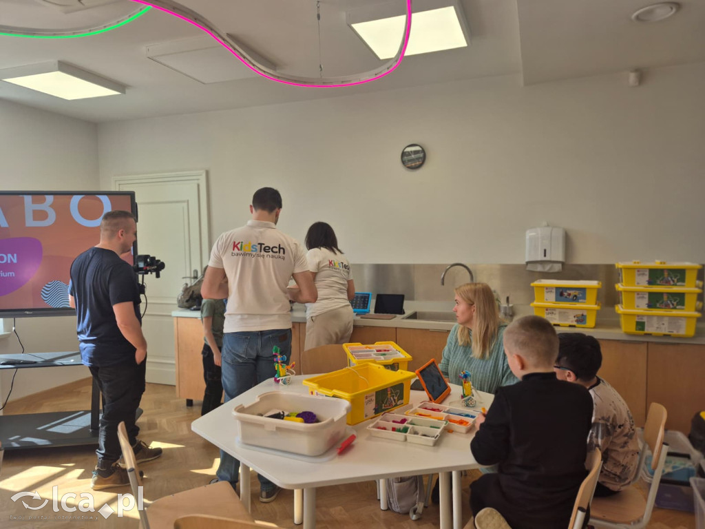 Roboty i AI w Centrum Witelona