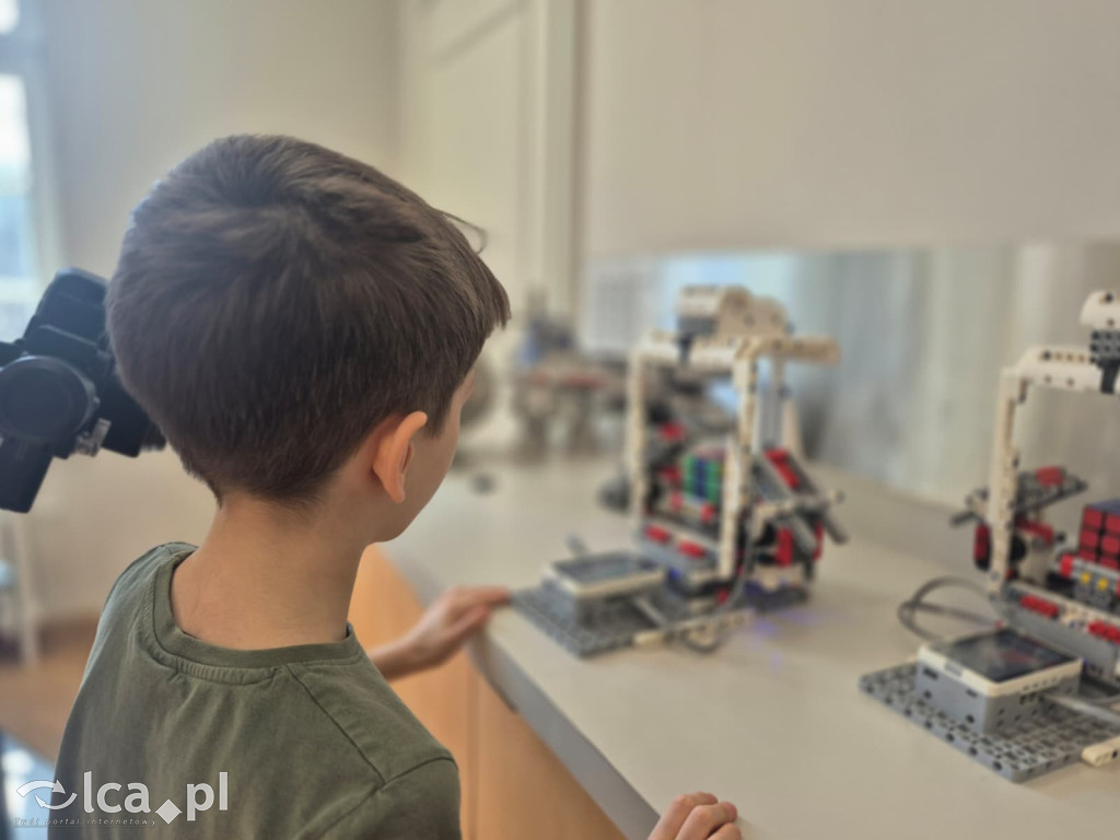 Roboty i AI w Centrum Witelona