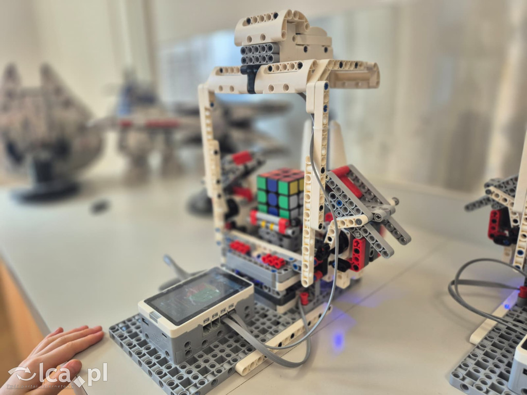 Roboty i AI w Centrum Witelona