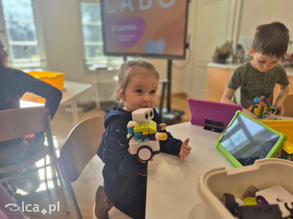 Roboty i AI w Centrum Witelona