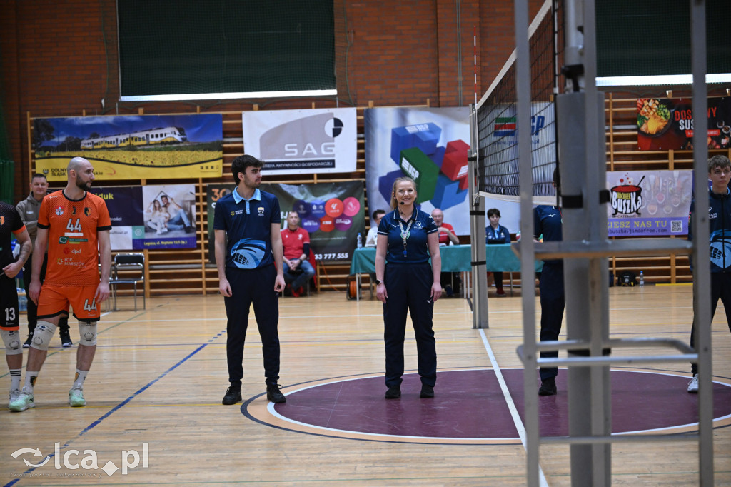 Ikar wygrywa 3:0 na zakończenie sezonu