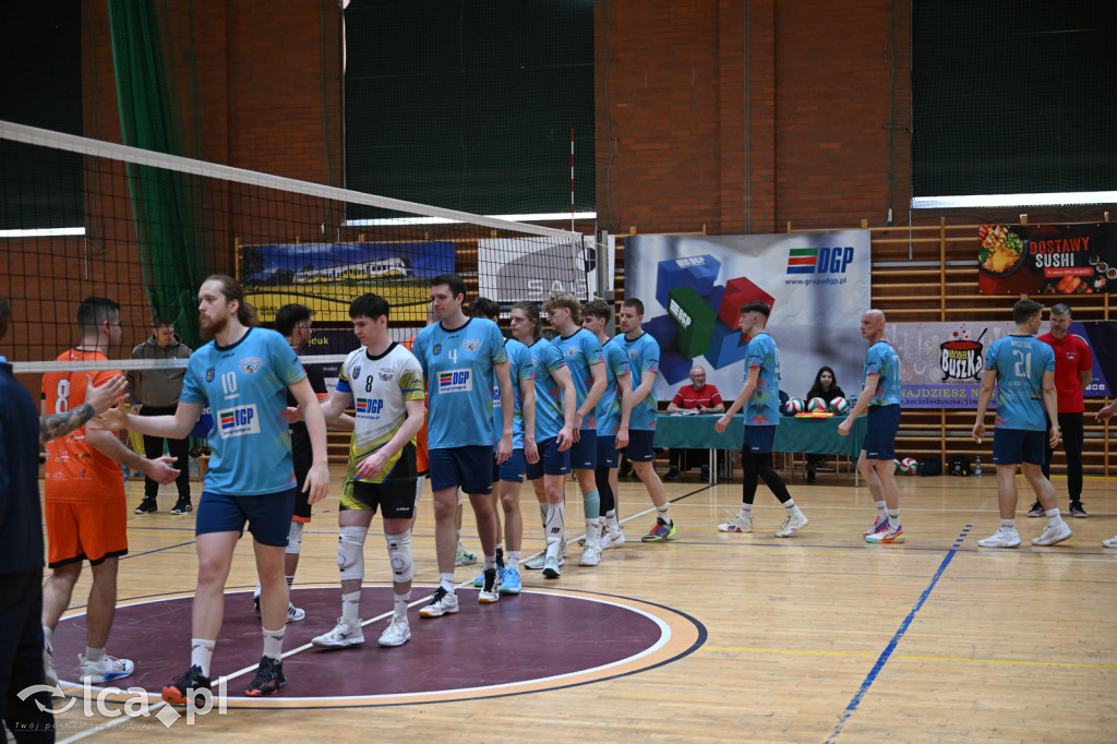 Ikar wygrywa 3:0 na zakończenie sezonu