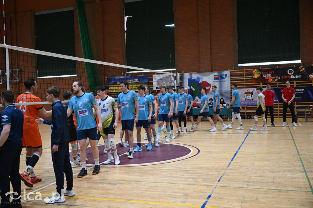 Ikar wygrywa 3:0 na zakończenie sezonu