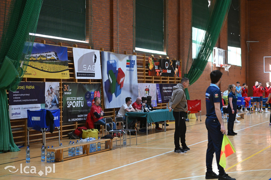 Ikar wygrywa 3:0 na zakończenie sezonu