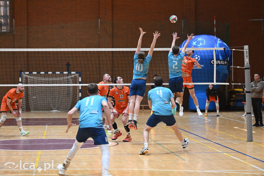 Ikar wygrywa 3:0 na zakończenie sezonu