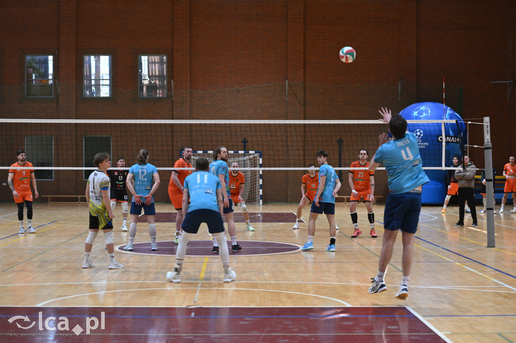 Ikar wygrywa 3:0 na zakończenie sezonu