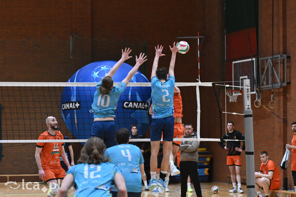 Ikar wygrywa 3:0 na zakończenie sezonu