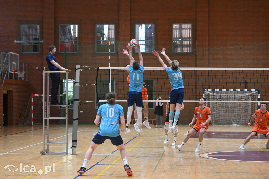 Ikar wygrywa 3:0 na zakończenie sezonu