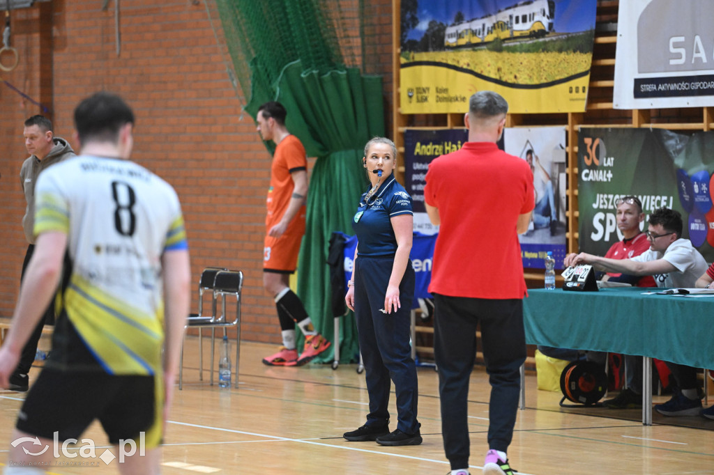 Ikar wygrywa 3:0 na zakończenie sezonu