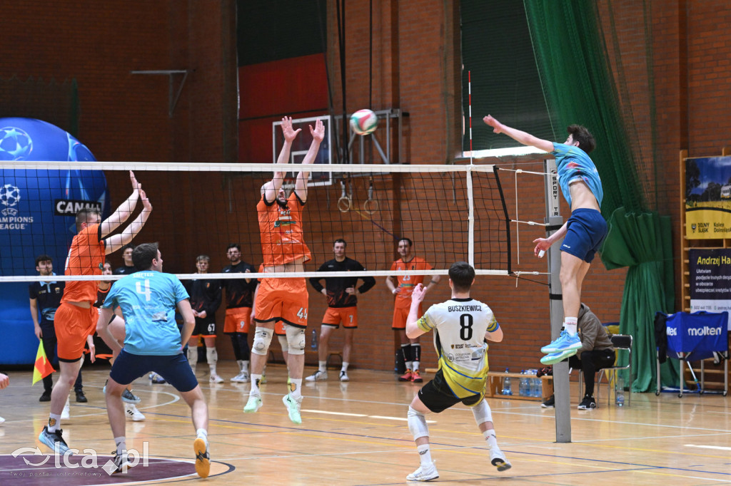 Ikar wygrywa 3:0 na zakończenie sezonu