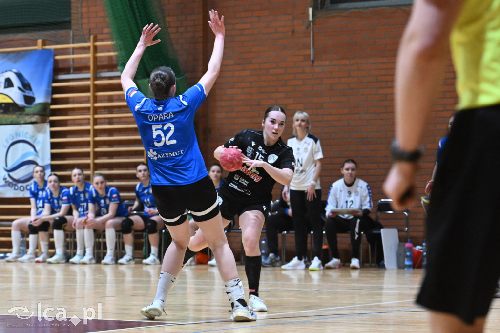 EISBERG Dziewiątka Legnica przegrała z MTS Żory 25:28