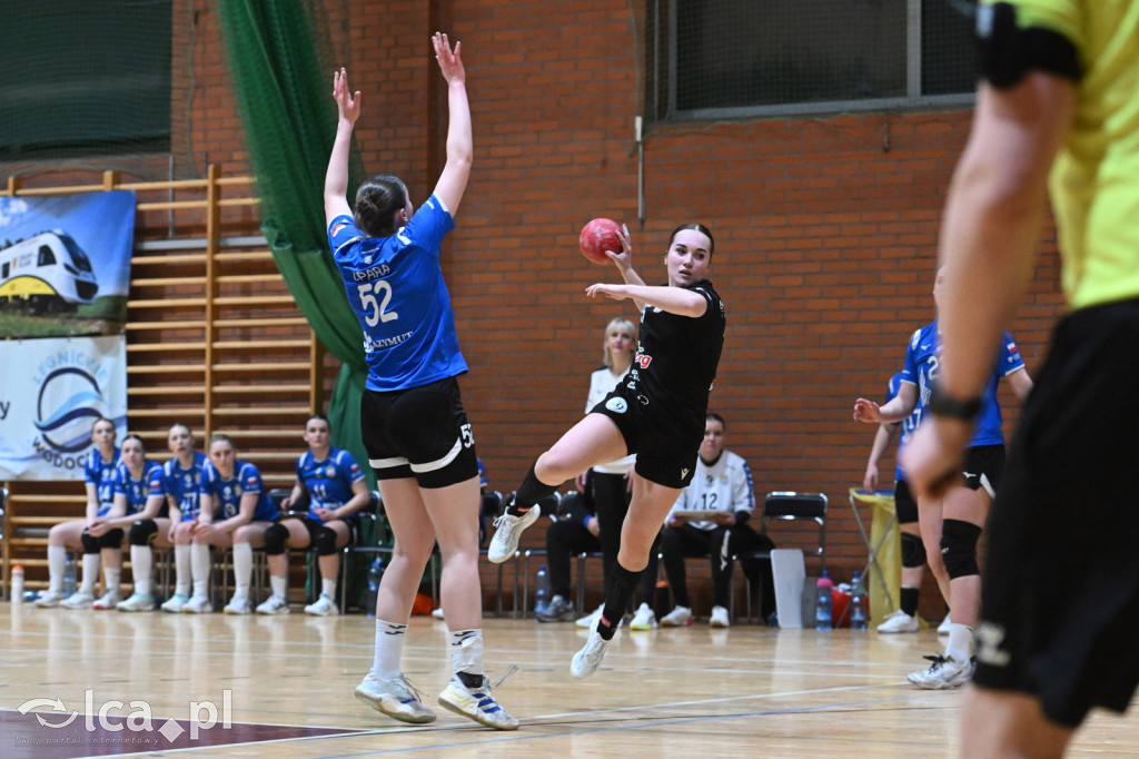 EISBERG Dziewiątka Legnica przegrała z MTS Żory 25:28