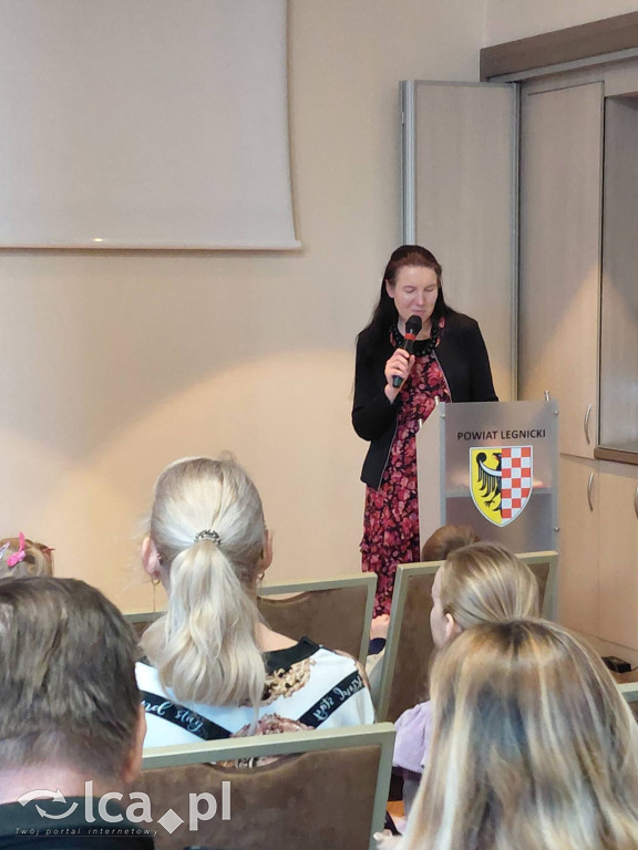 Wystawa i kiermasz w starostwie