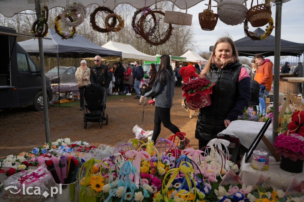 Niedzielne zakupy w Bartoszowie