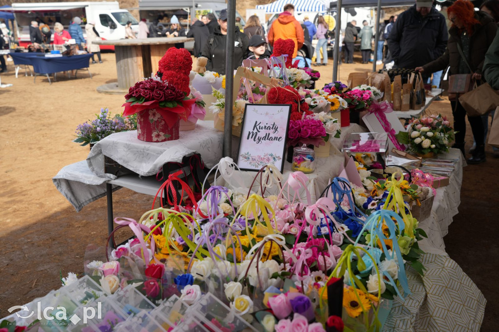 Niedzielne zakupy w Bartoszowie