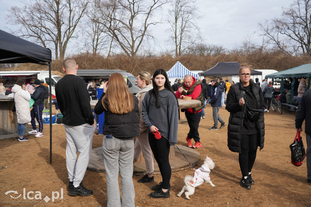 Niedzielne zakupy w Bartoszowie