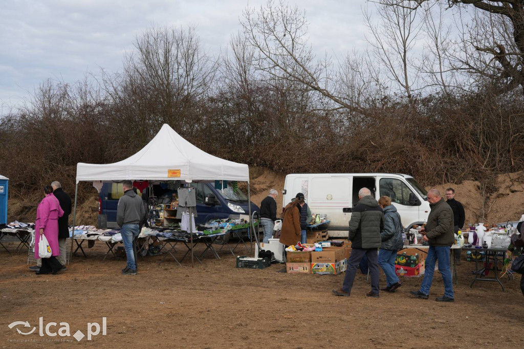 Niedzielne zakupy w Bartoszowie
