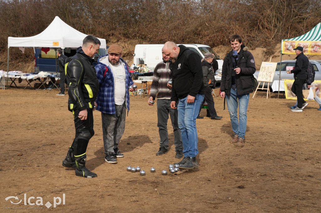 Niedzielne zakupy w Bartoszowie