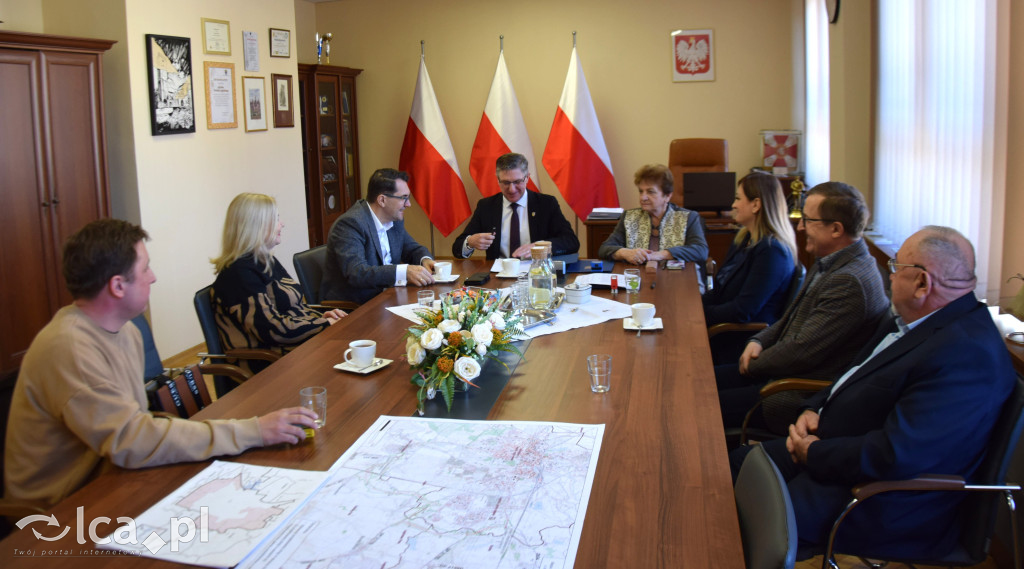 590 metrów drogi w Groblach do remontu