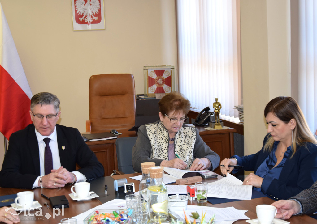 590 metrów drogi w Groblach do remontu