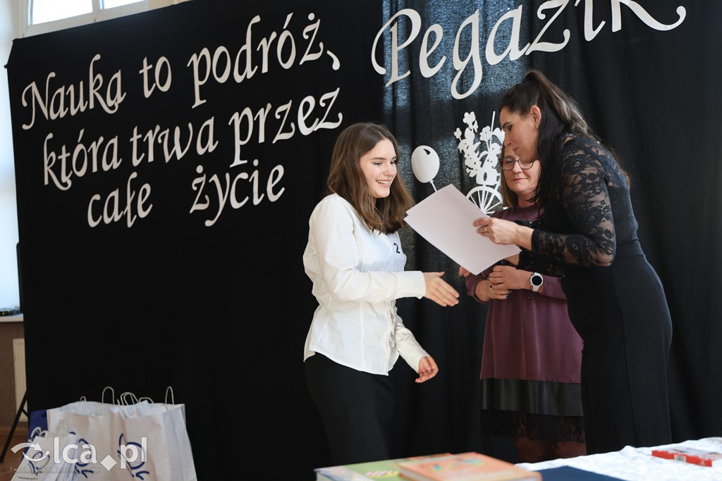 Zobacz fotorelację z gminnego konkursu Pegazik