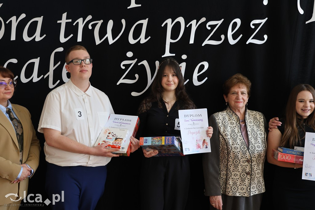 Zobacz fotorelację z gminnego konkursu Pegazik