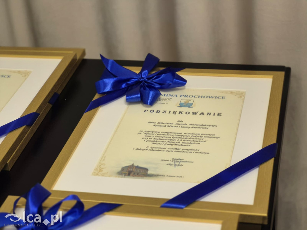 Zrujnowany budynek w Prochowicach odzyskał życie