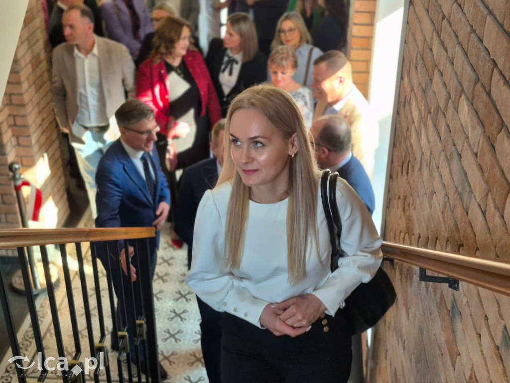 Zrujnowany budynek w Prochowicach odzyskał życie