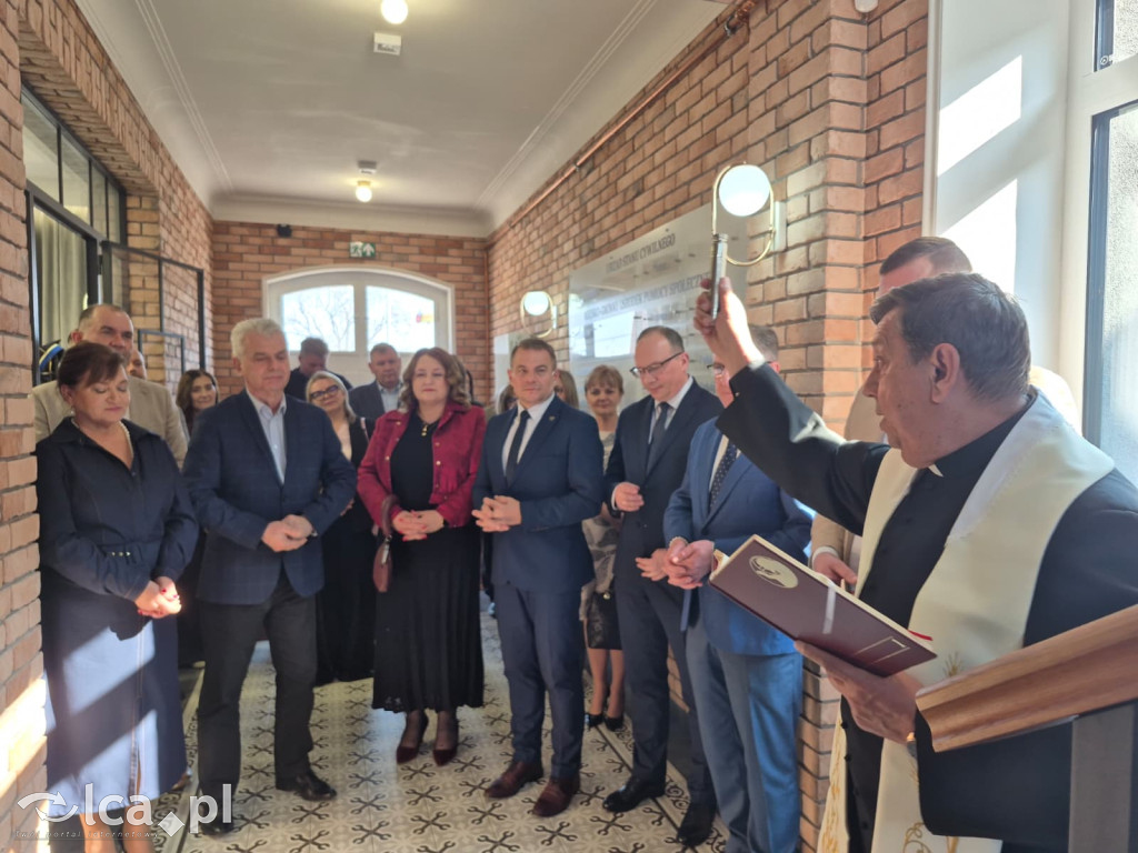 Zrujnowany budynek w Prochowicach odzyskał życie