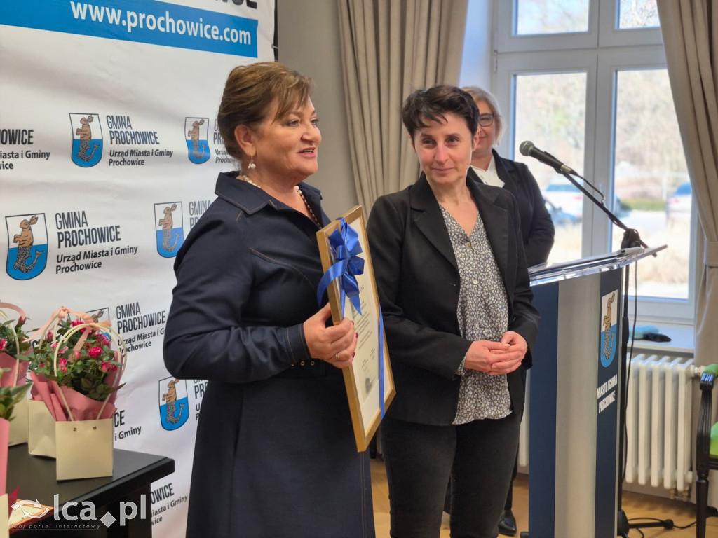 Zrujnowany budynek w Prochowicach odzyskał życie