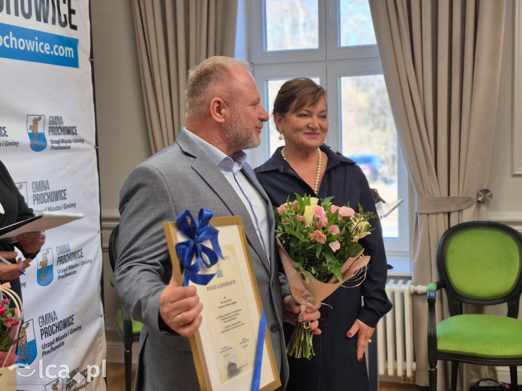 Zrujnowany budynek w Prochowicach odzyskał życie