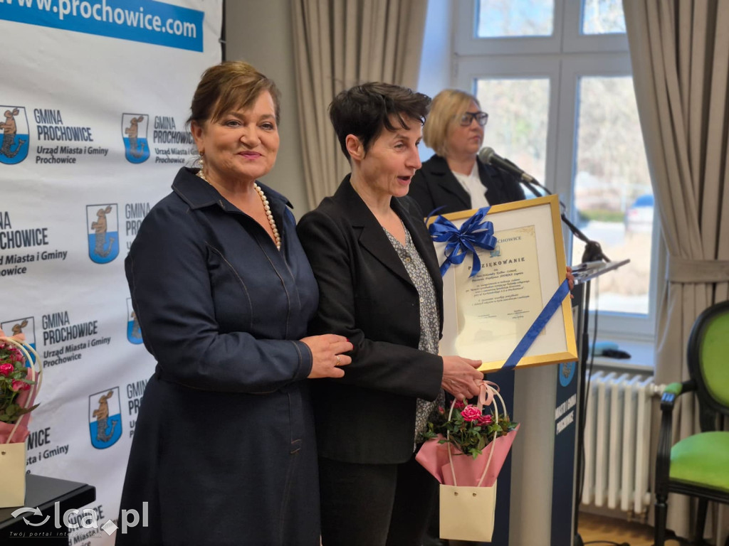 Zrujnowany budynek w Prochowicach odzyskał życie