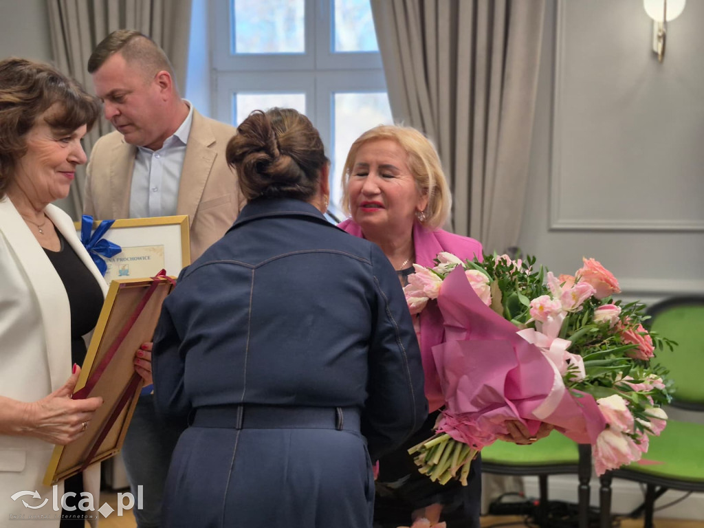 Zrujnowany budynek w Prochowicach odzyskał życie